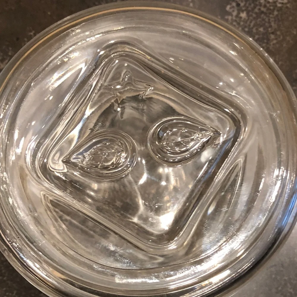 Bed Bath & Beyond Glass Beverage Dispenser with Silver Handle